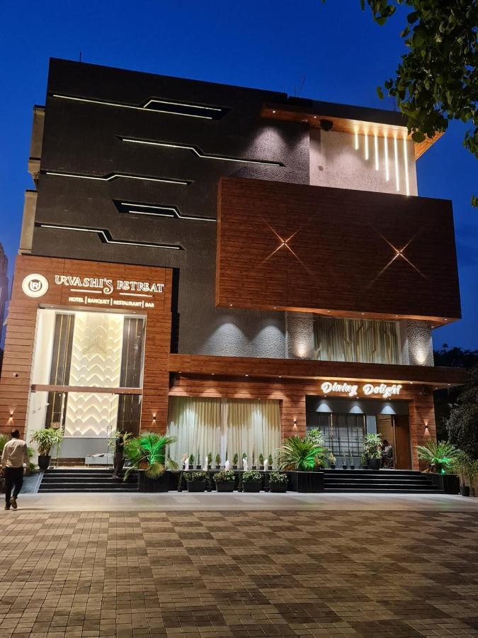 Hotel Urvashi Retreat By Bookingcare Katni Экстерьер фото